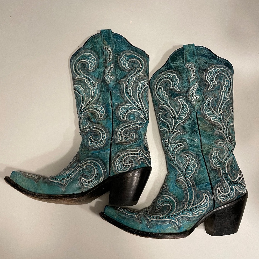 Corral cowgirl cowboy boots women’s turquoise, studs, size 7.5 , style#  G1249